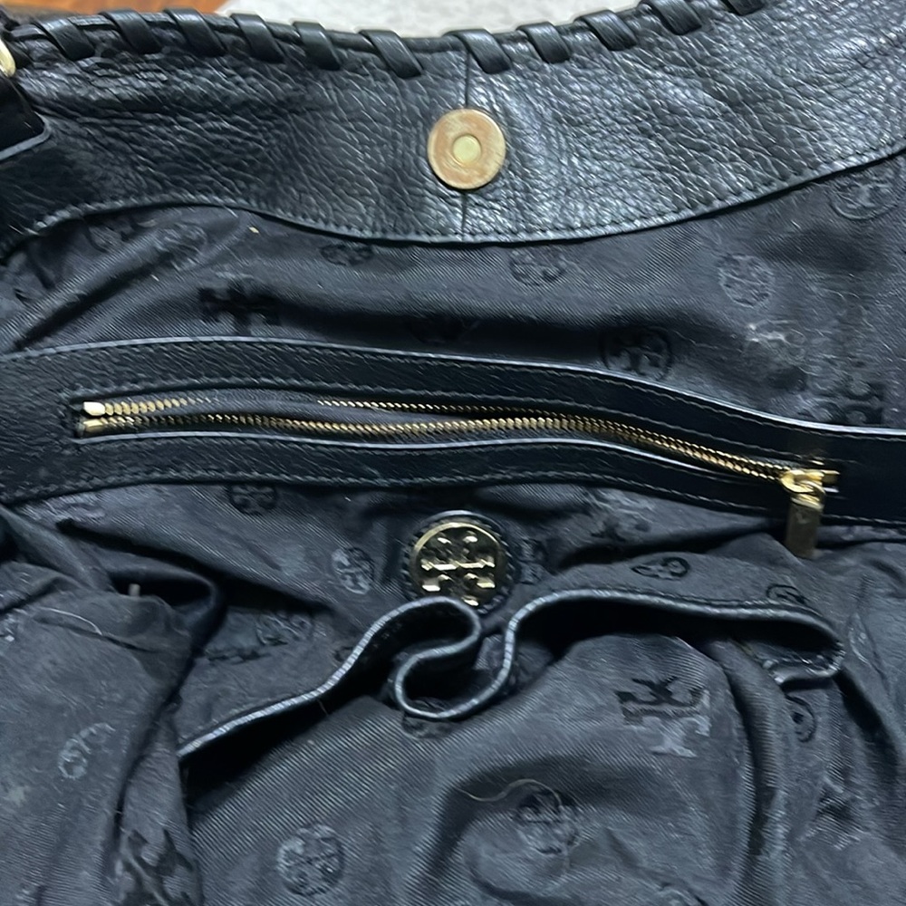 Tory Birch Black Leather Tote Purse, Lightly Used, Leather Detail, - Picture 6 of 7